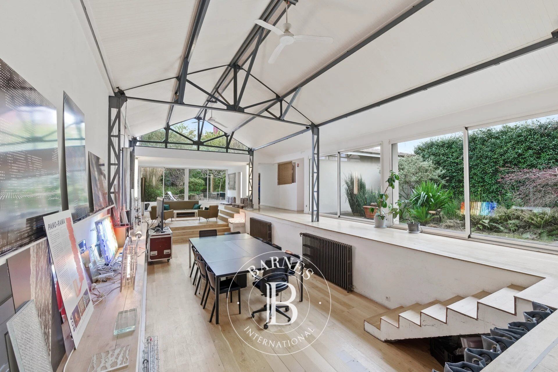 House Vincennes - picture 3