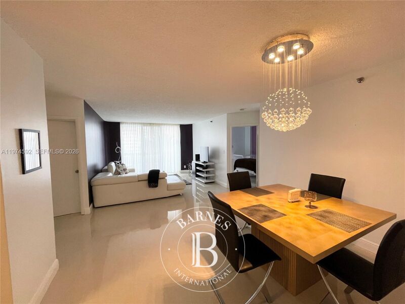 For Rent Apartment | Miami - picture 1