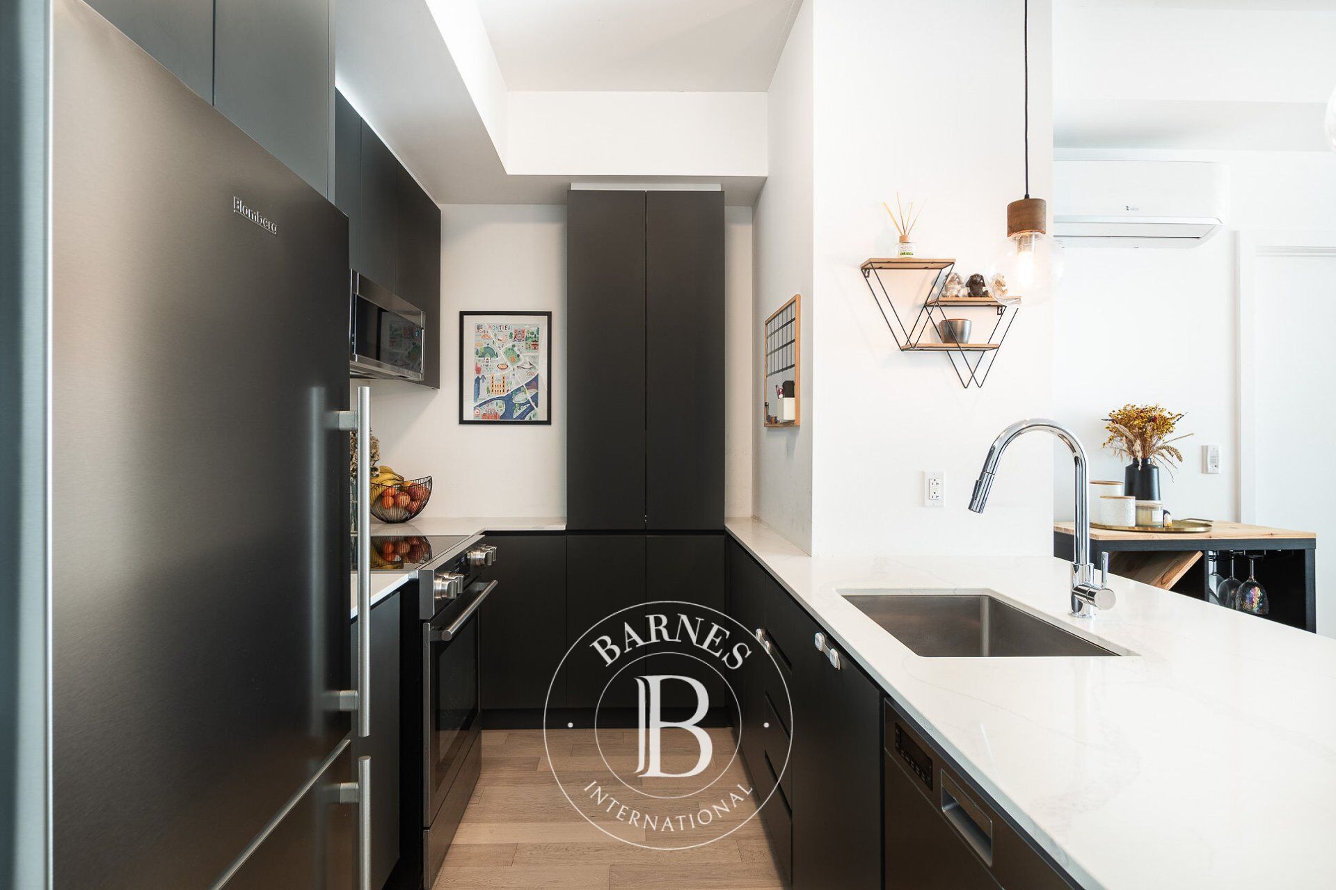 4141 Boul. LaSalle #304  Montréal (Verdun/Île-des-Sœurs) (Montréal) - picture 2