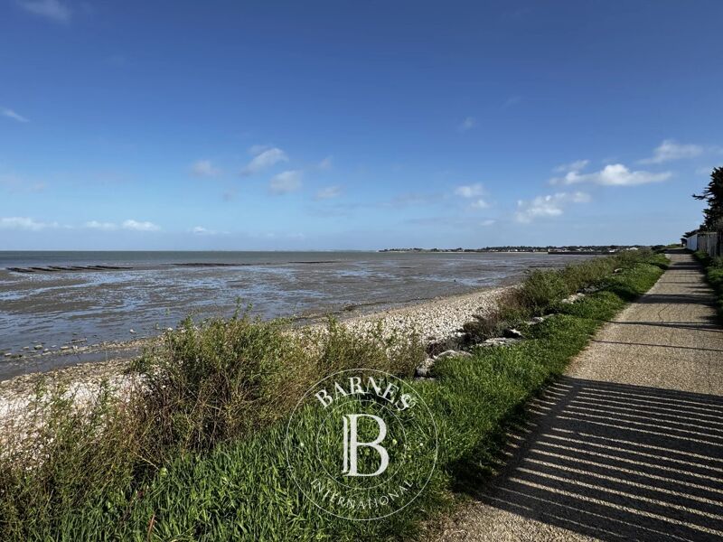 For Sale House | La Flotte - picture 2