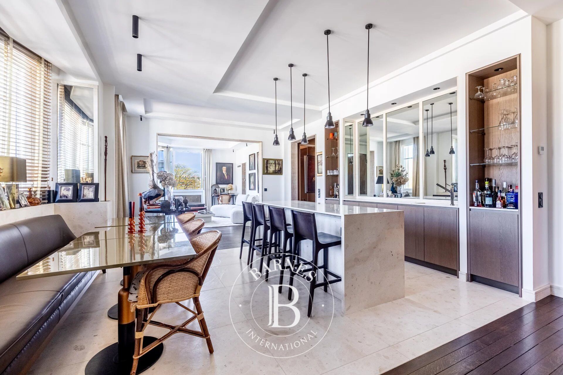 BARNES BOULOGNE - PRINCE MARMOTTAN / BELVÉDÈRE -  RARE - APPARTEMENT 5 PIÈCES DE STANDING - 2 CHAMBRES - PARKING - picture 1