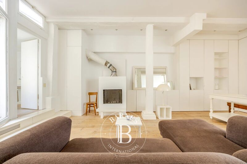 For Sale Apartment | Paris 10ème - picture 3