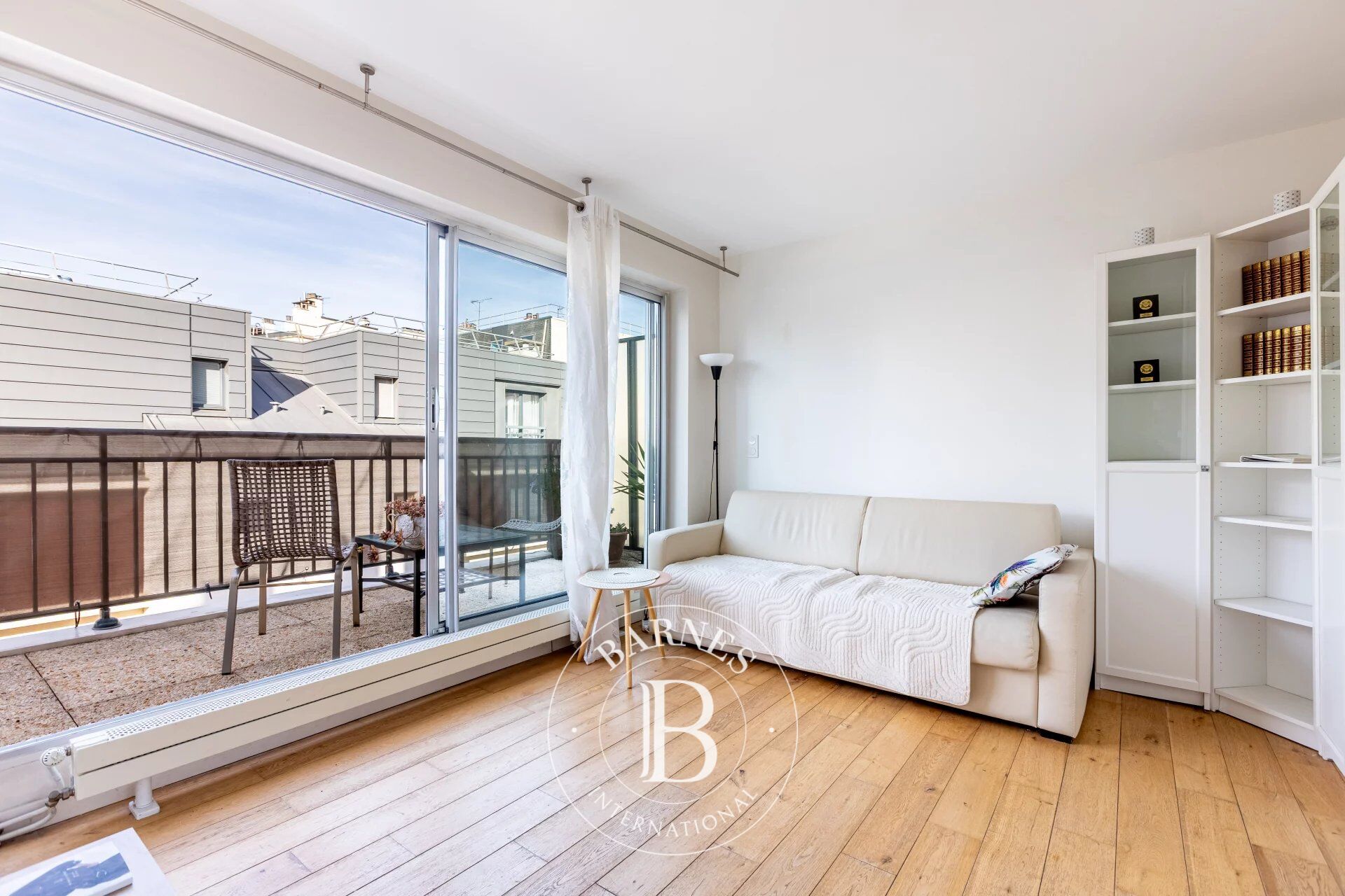 MARCEL-SEMBAT - RARE - Calme Absolu - Appartement deux pièces  de 40m2 avec 17m2 de balcons / terrasses - picture 2