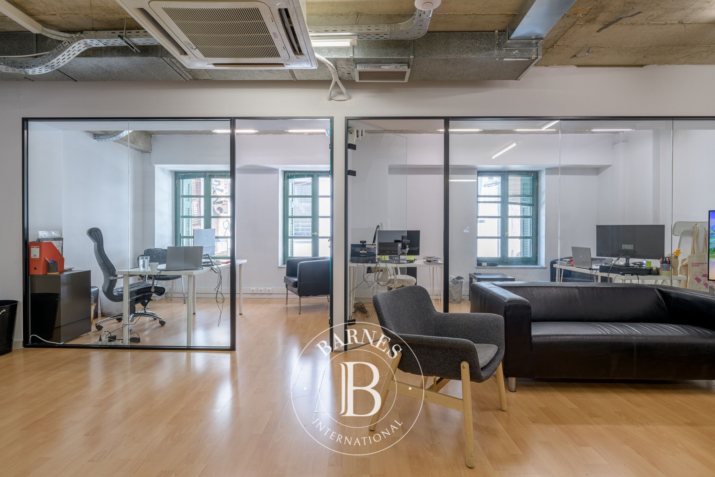 Beautiful Property in a Central Location - Exarchia - picture 2