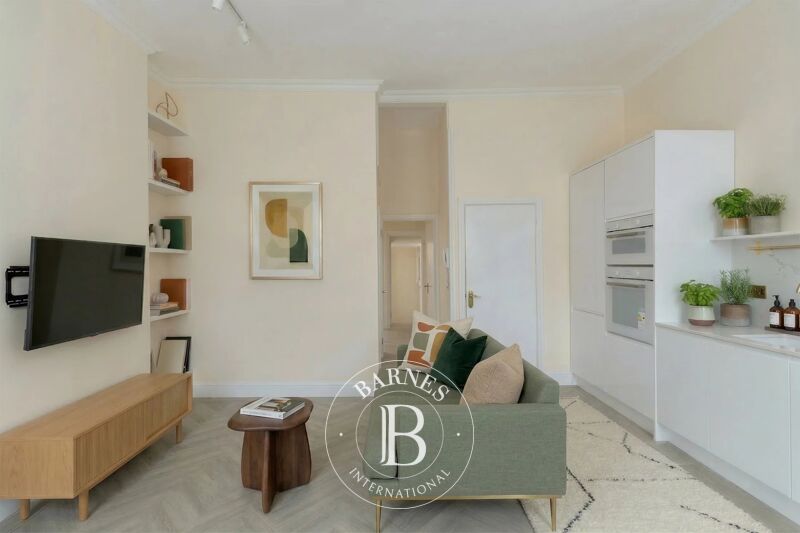 For Rent Apartment | London - picture 3