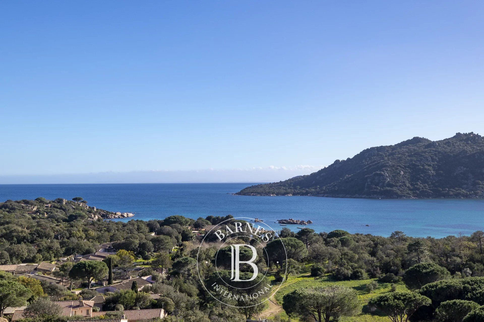 Santa-Giulia, Villa, 4 chambres, Piscine, Vue mer, Plage à pied - picture 1