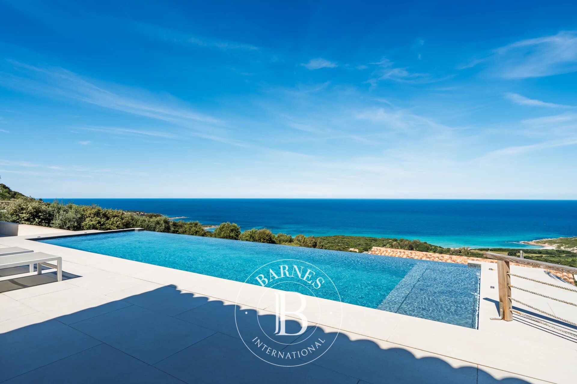 Corbara, villa 4 chambres, piscine à débordement, vue mer imprenable, proche plage - picture 3