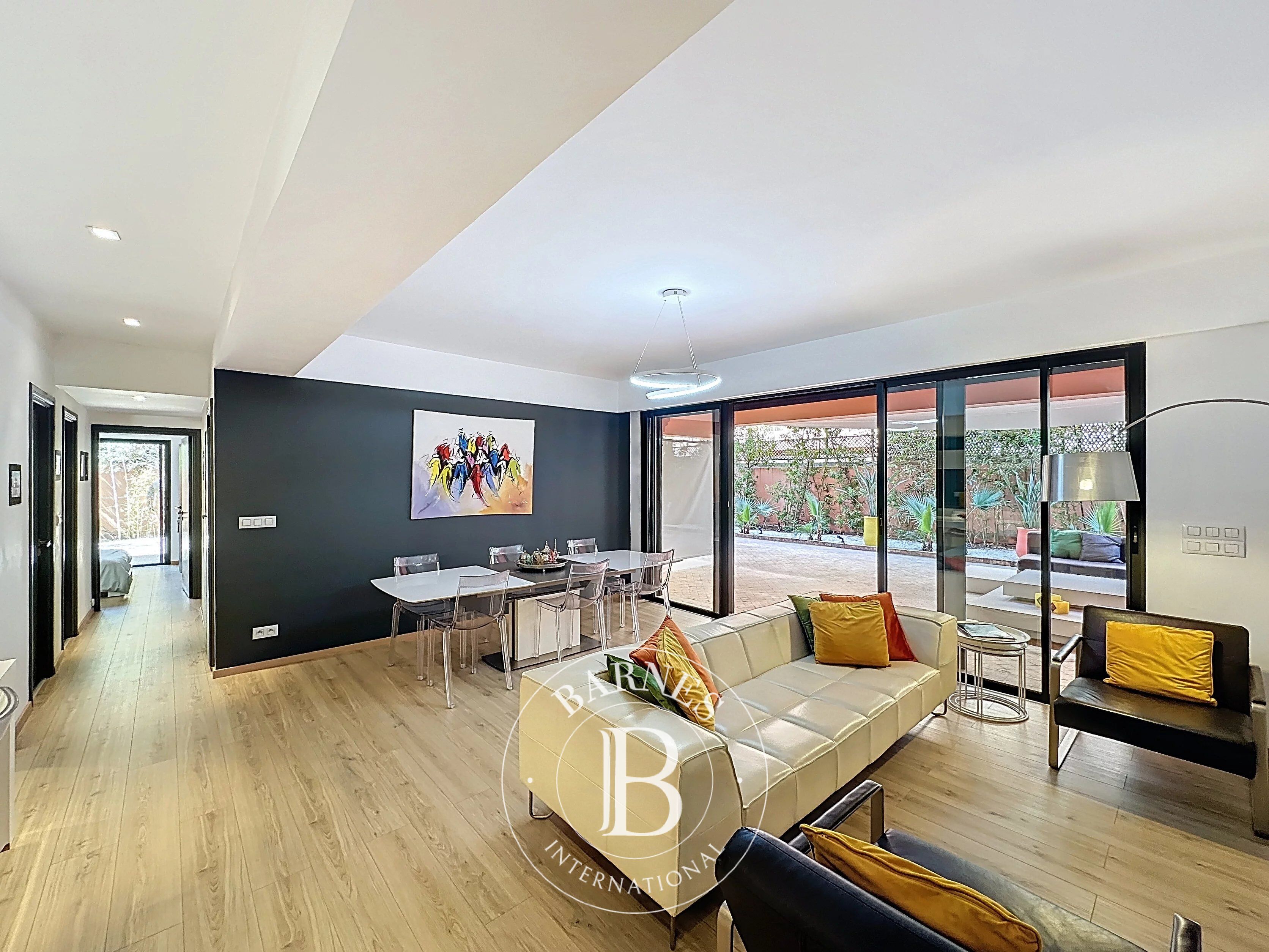 APPARTEMENT D’EXCEPTION A VENDRE – HIVERNAGE, MARRAKECH - picture 1