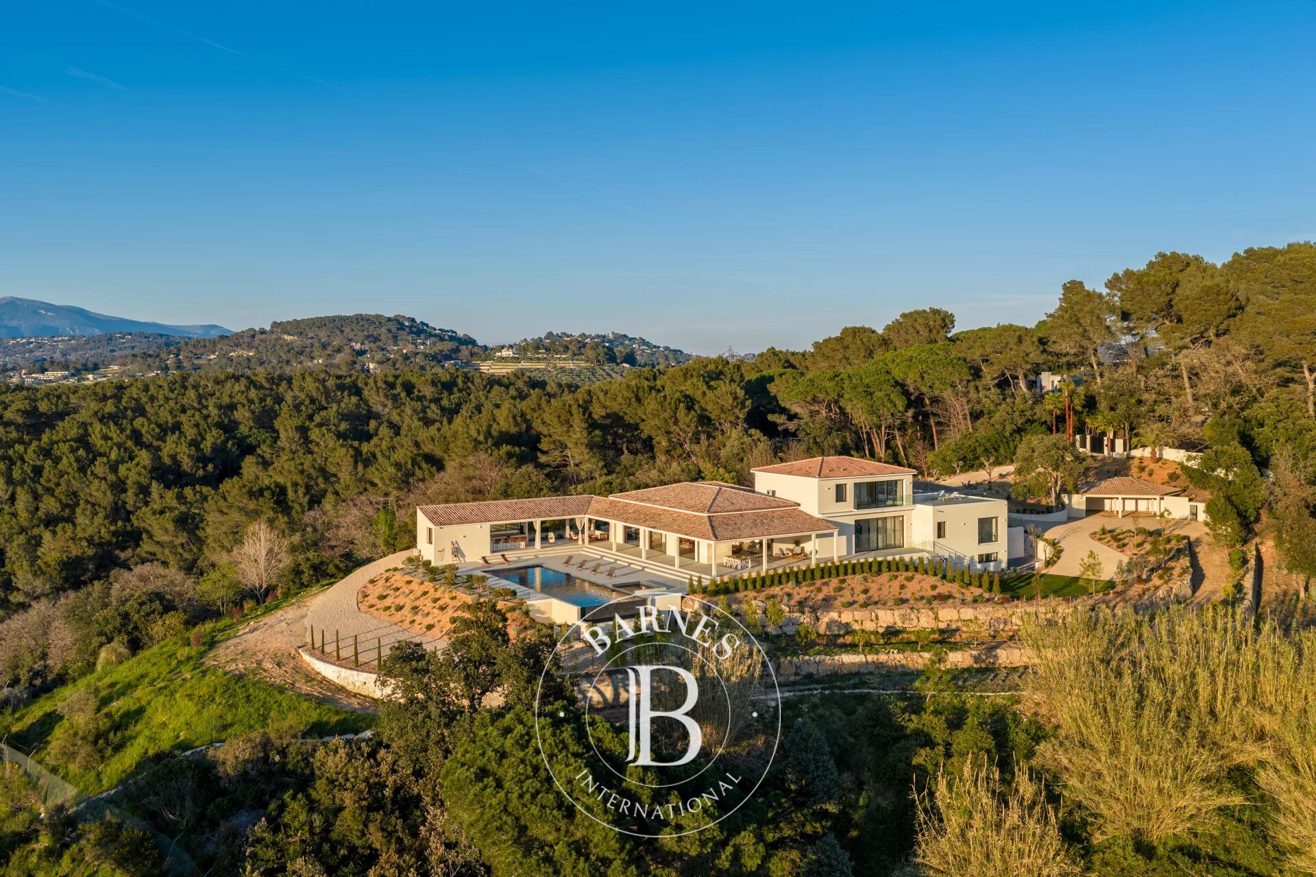 Villa Mougins - picture 1