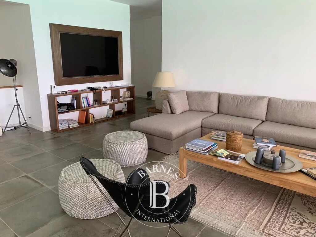 GRAND BAIE - PENTHOUSE SUR LA MER AVEC 4 CHAMBRES - picture 3