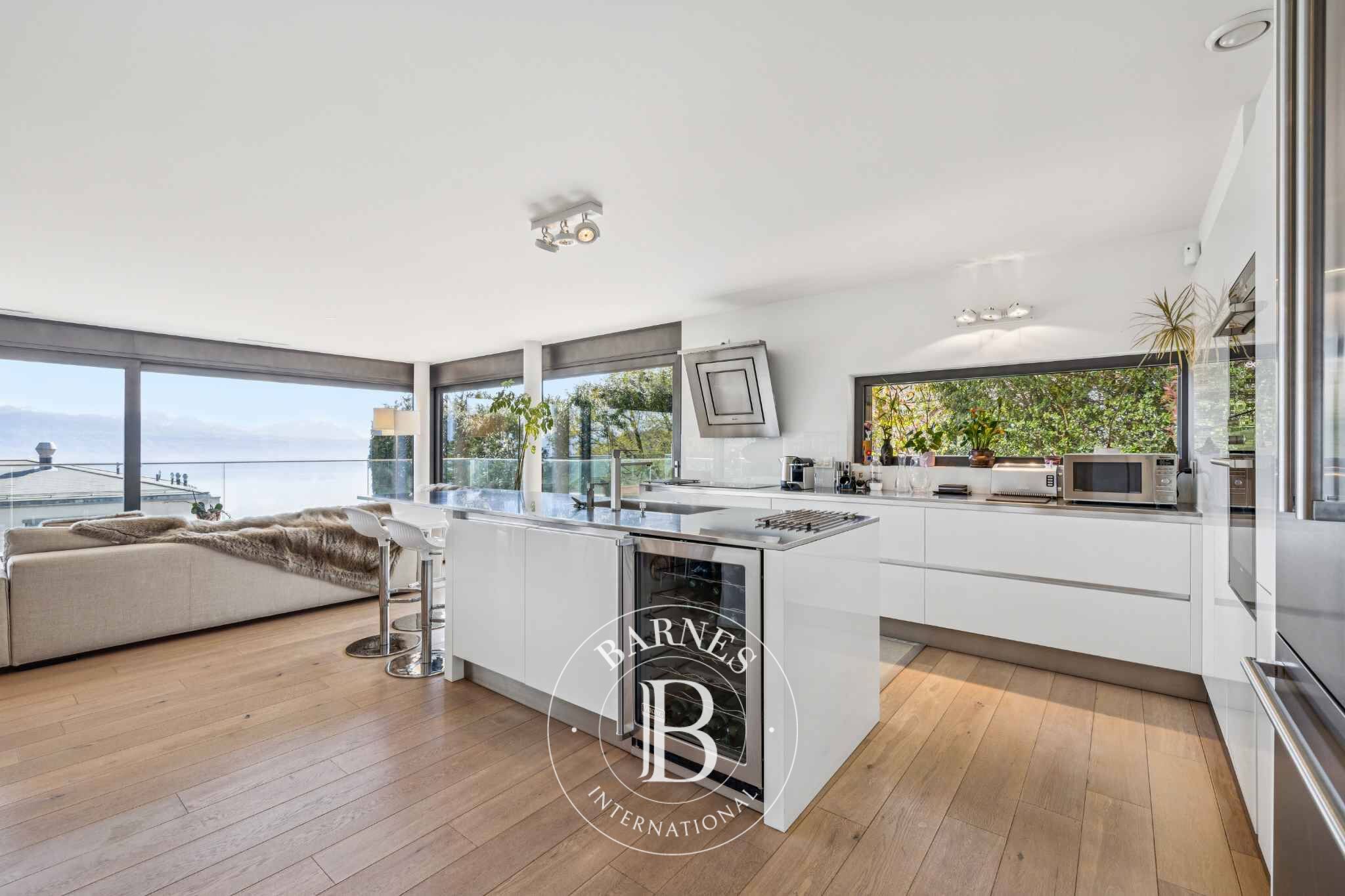 Apartment La Conversion - picture 3