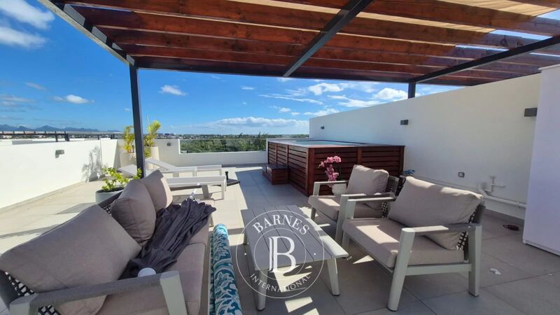 À louer Penthouse | Grand Baie - picture 1