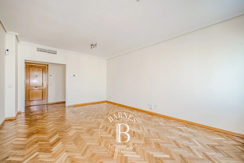 For Rent Apartment | Madrid - picture 2