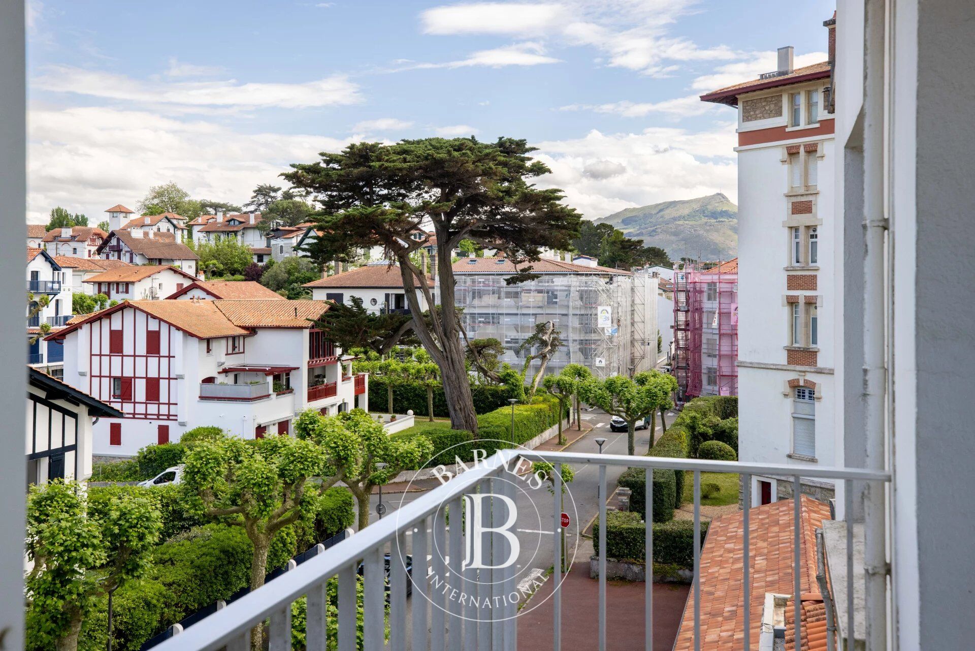 SAINT JEAN DE LUZ, VUE SUR LA BAIE - picture 2