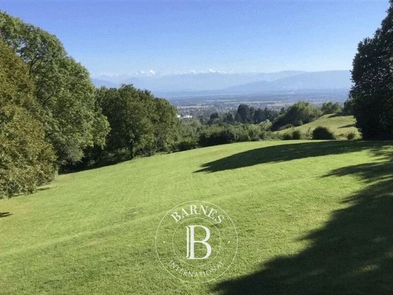 À vendre Terrain constructible | Gex