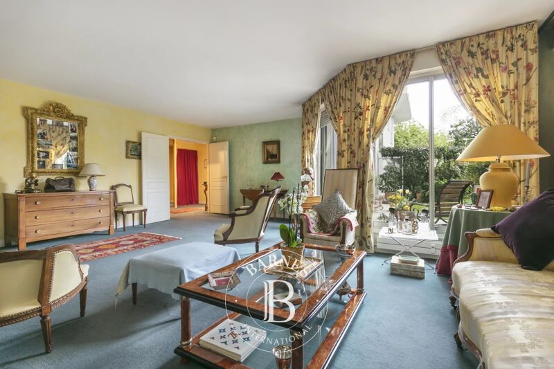 For Sale Apartment | Courbevoie - picture 1