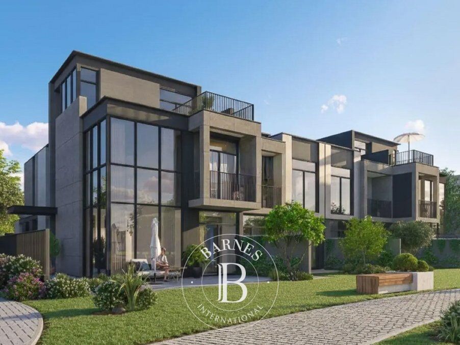 Villa Mudon - picture 1