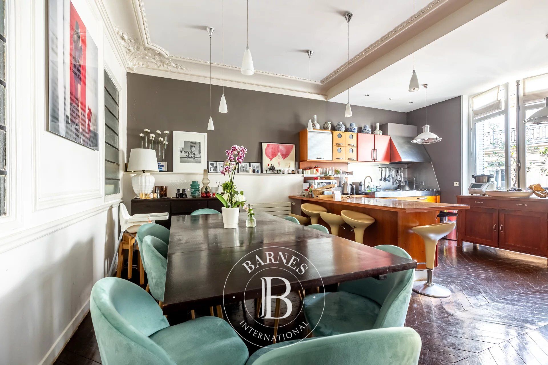 Paris 17ᵉ – Villiers – Appartement 4 chambres – Étage élevé - picture 3