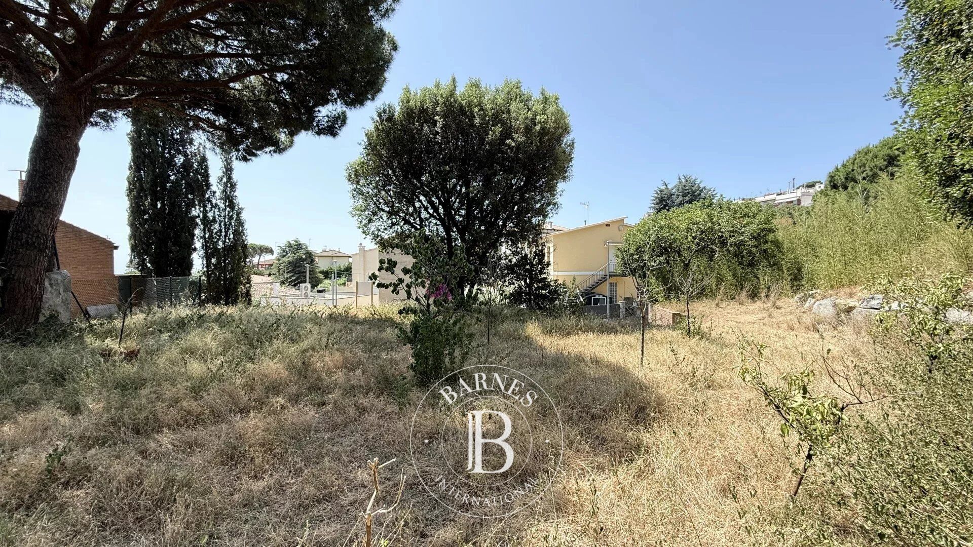 Land for sale in Premià de Dalt, Barcelona - picture 1