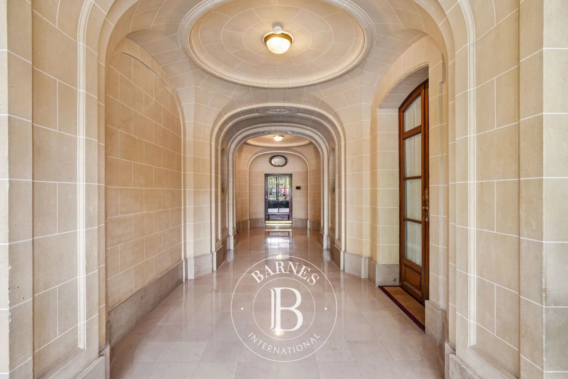 For Rent Apartment | Paris 7ème - picture 10