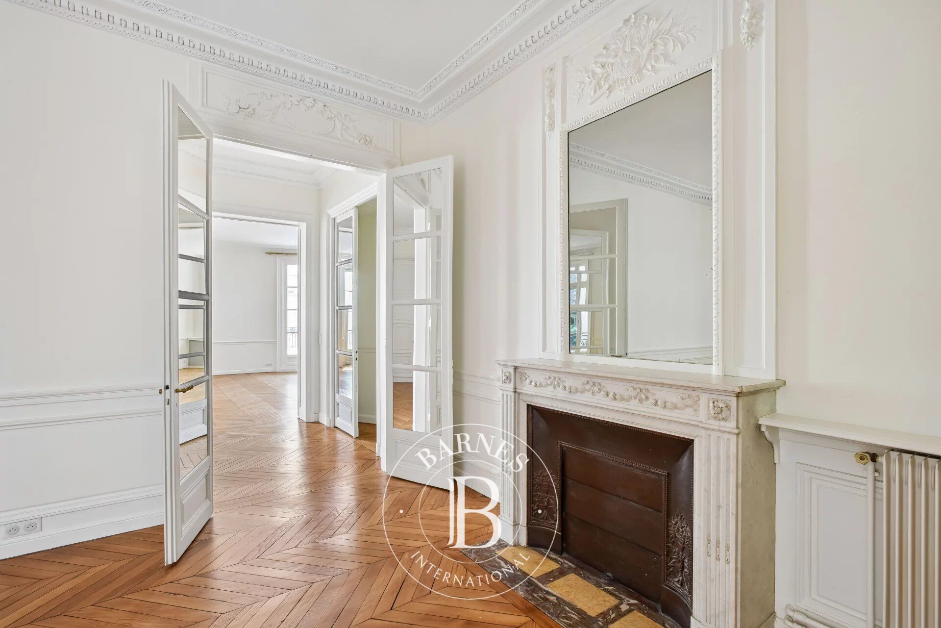 Piso Paris 7ème - picture 3