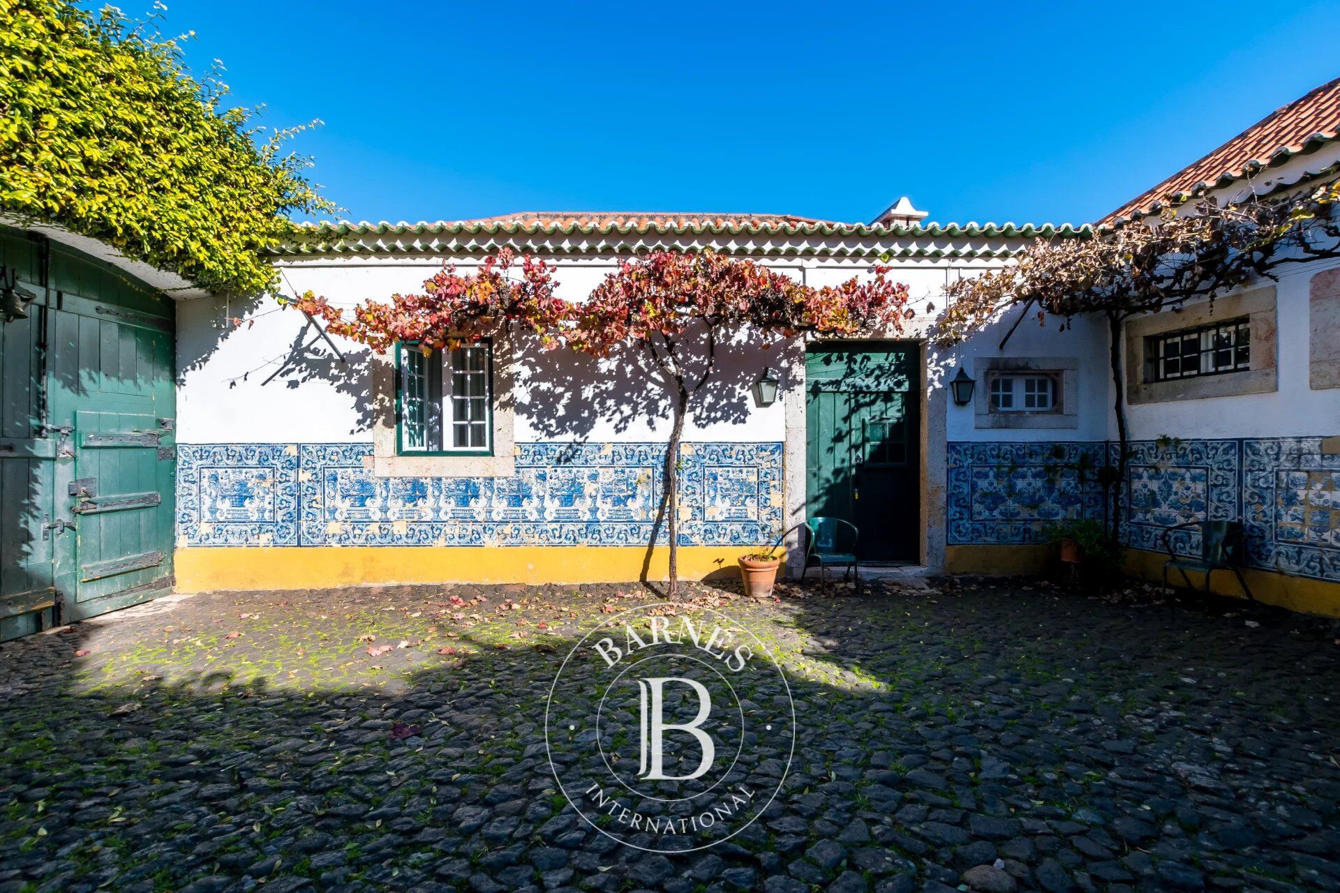 17th Century Farm - picture 3