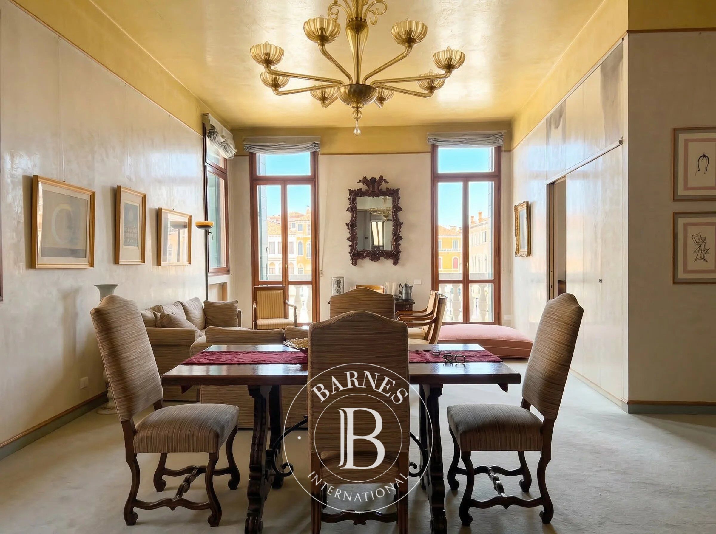 Venice, Cannaregio: Main Floor overlooking the Grand Canal - picture 3