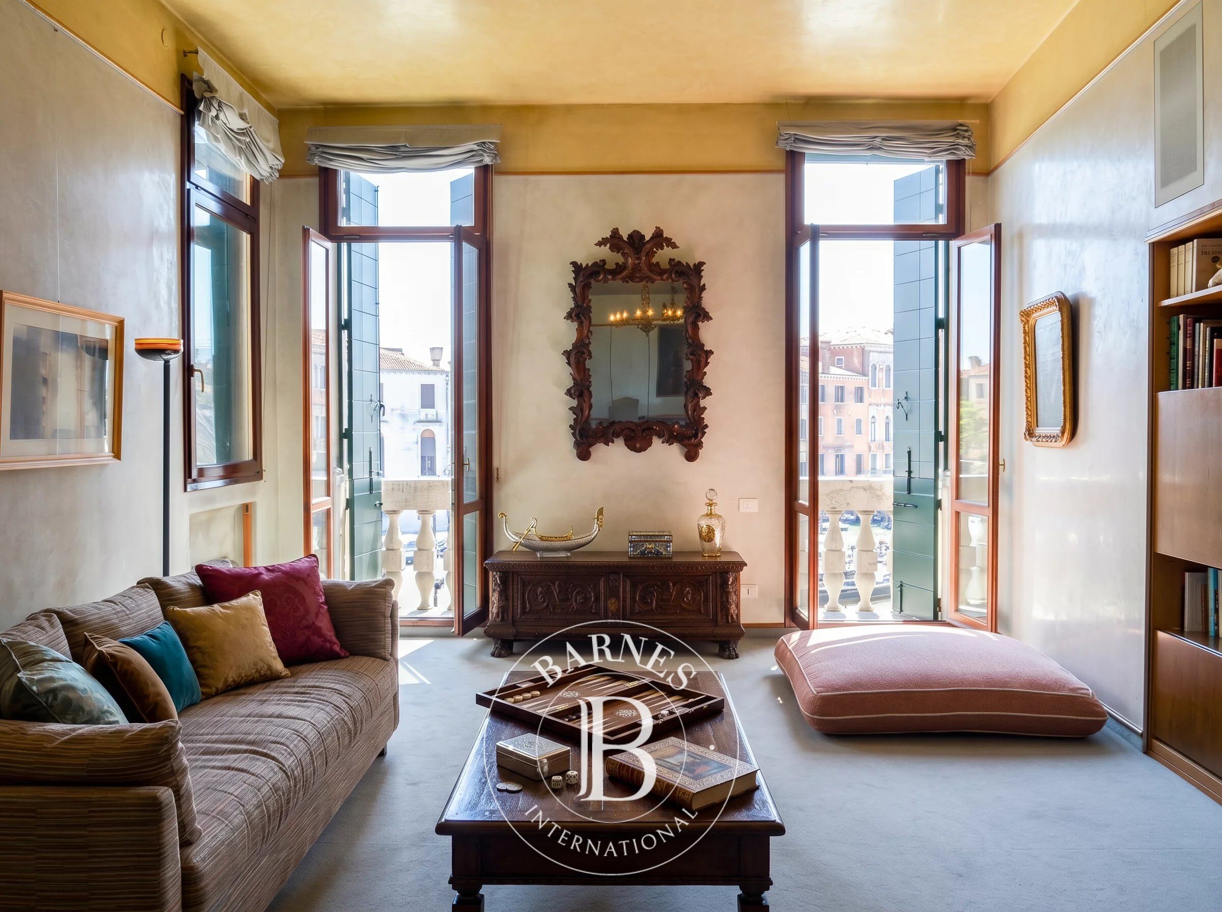 Venice, Cannaregio: Main Floor overlooking the Grand Canal - picture 1