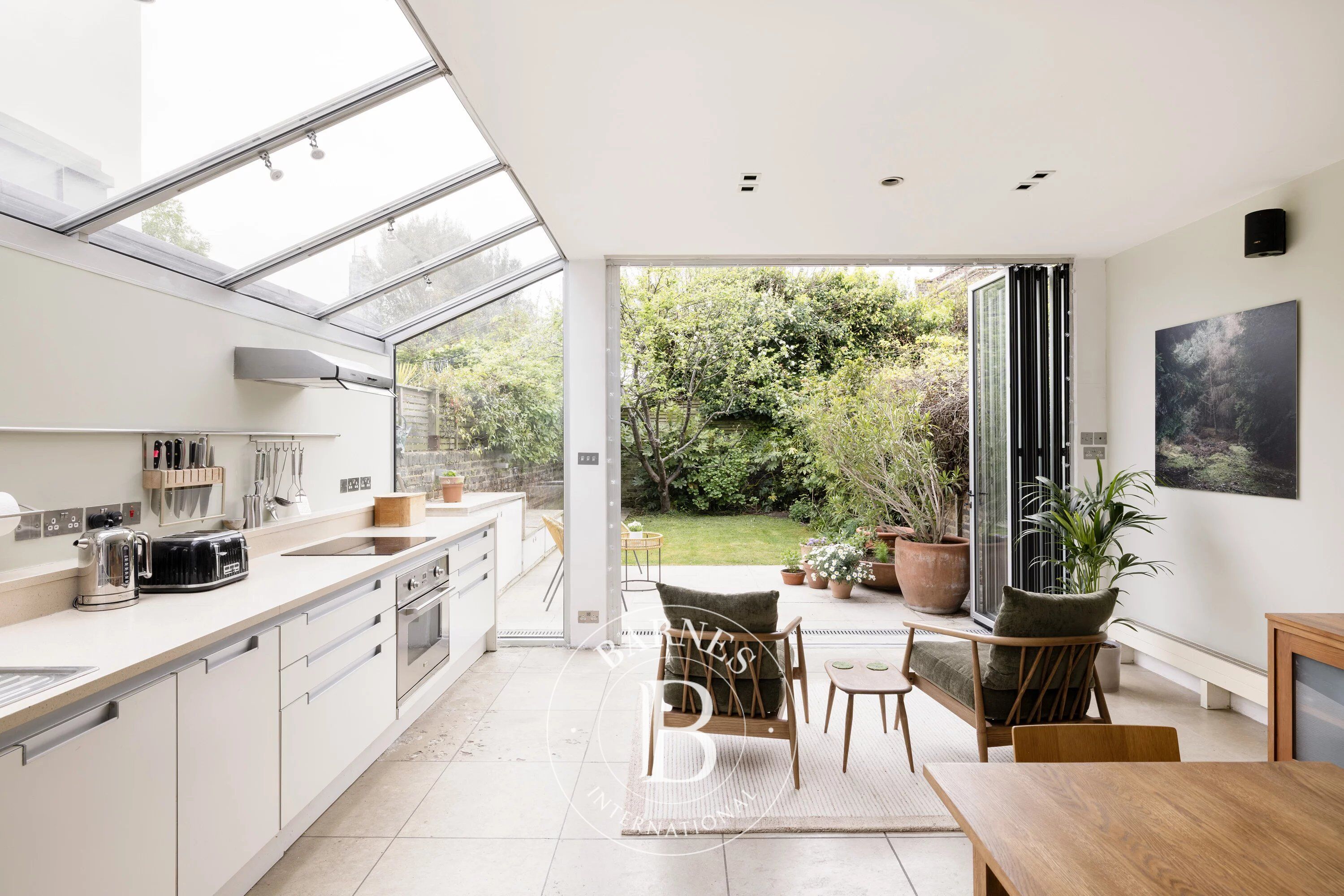 Wallingford Avenue, North Kensington - picture 1