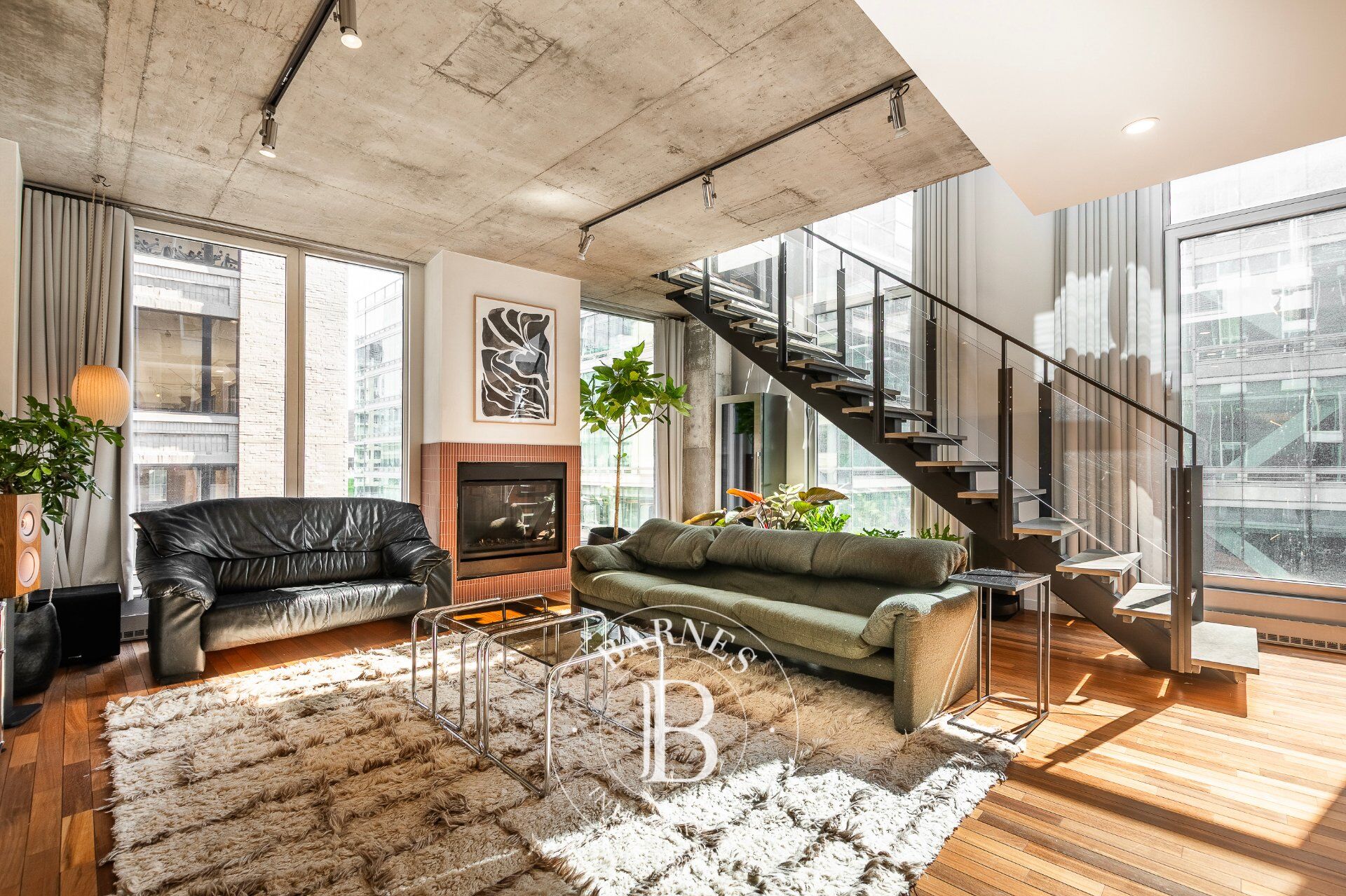445 Av. Viger O. #906  Montréal (Ville-Marie) (Montréal) - picture 1