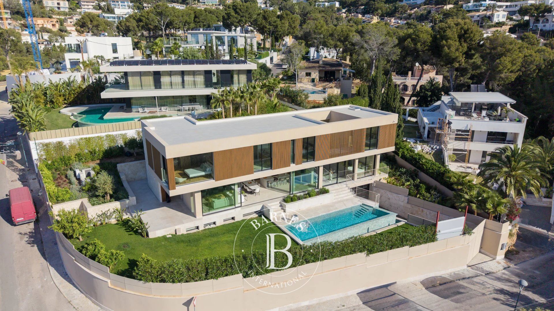 Villa moderna de nueva construcción en Costa d’en Blanes con vistas abiertas al mar - picture 1