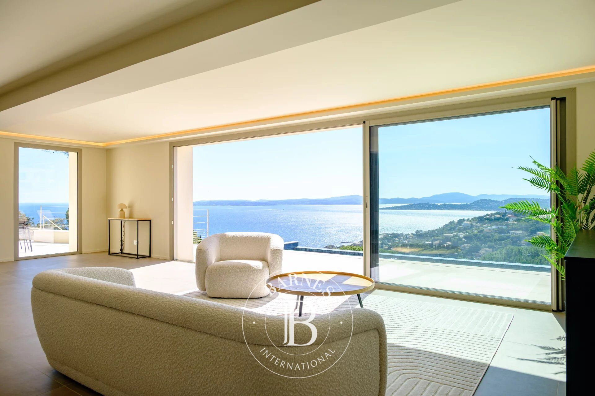 Villa Les Issambres - picture 2