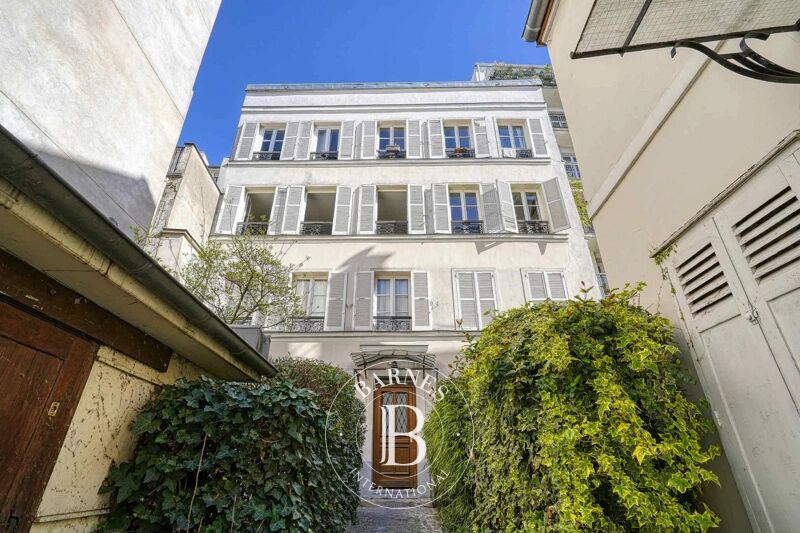 À vendre Appartement | Paris 18ème - picture 2