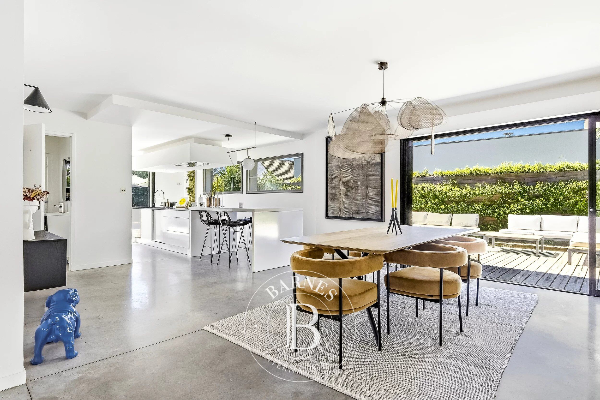 Bruges city center – 250 sqm house – Garden – Swimming pool – Parking - picture 3