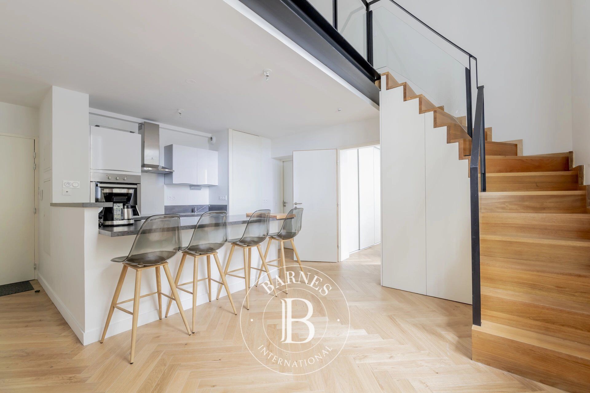 Bordeaux Saint-Jean - Appartement meublé de 70 m² - Cave - Parking - picture 2