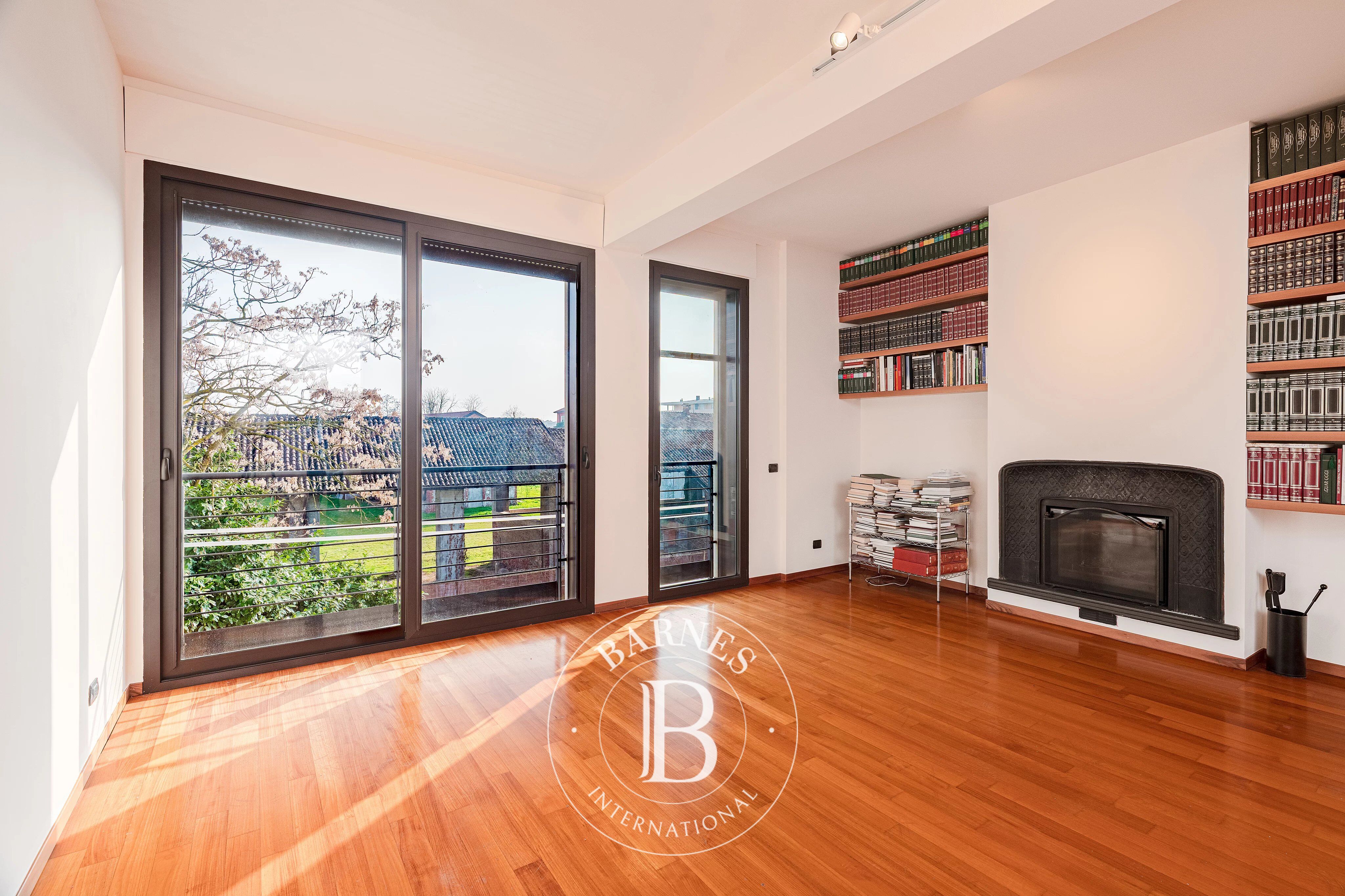 Townhouse mit Garage und Terrassen bei der Fondazione Prada - picture 1