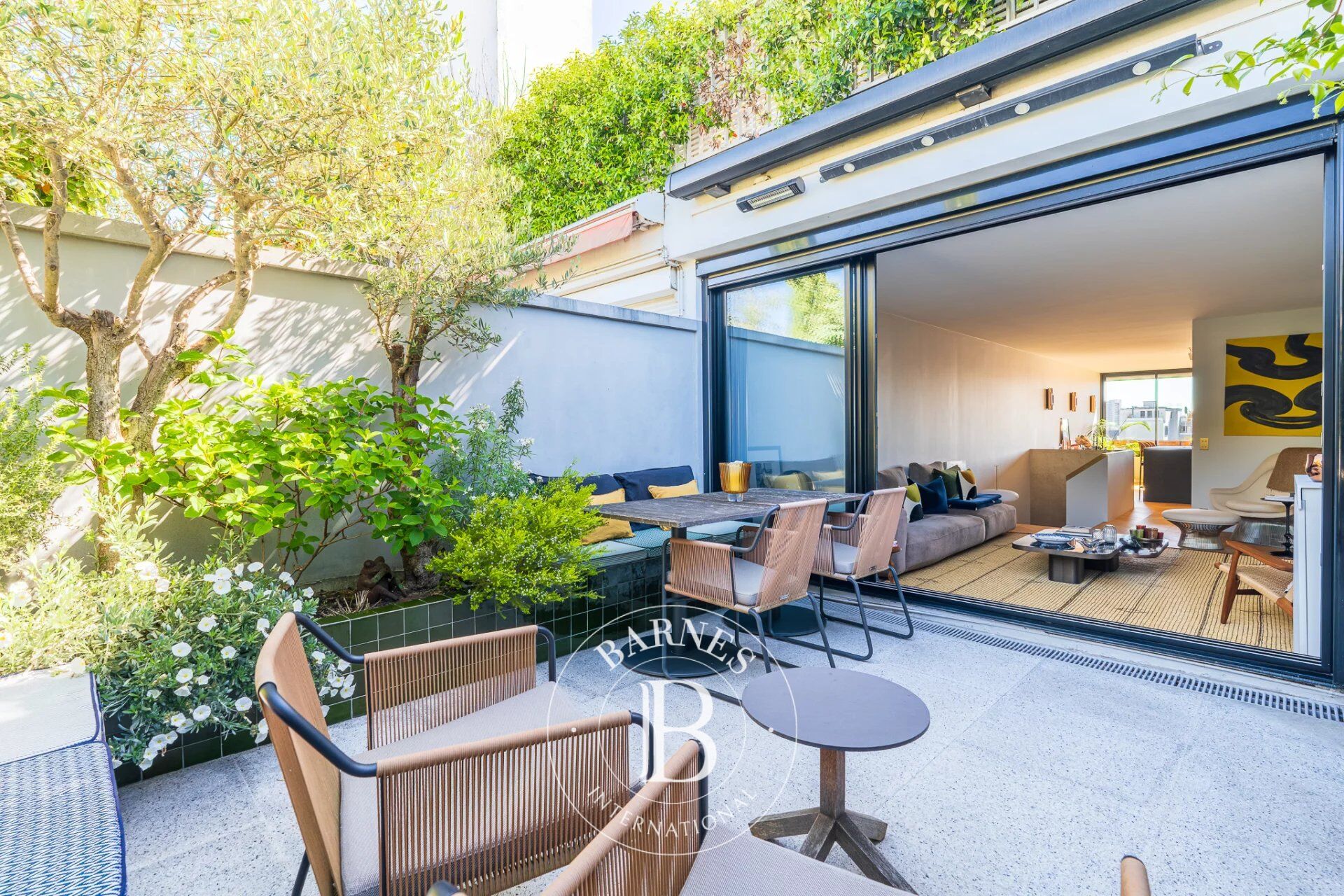 Paris 16 - Village d'Auteuil - Duplex - Terrasse et balcon - Vue dégagée - picture 3