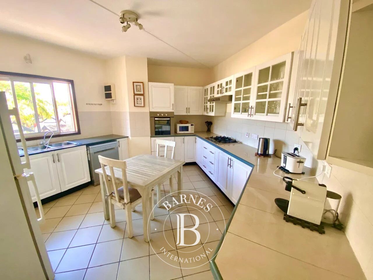 GRAND BAIE - PENTHOUSE EN FRONT DE MER AVEC 3 CHAMBRES - picture 3