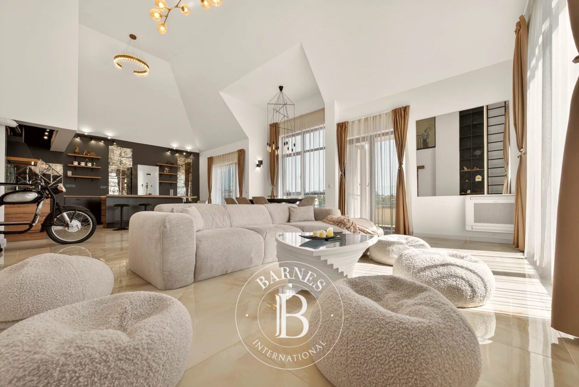 Maison Varna - picture 1