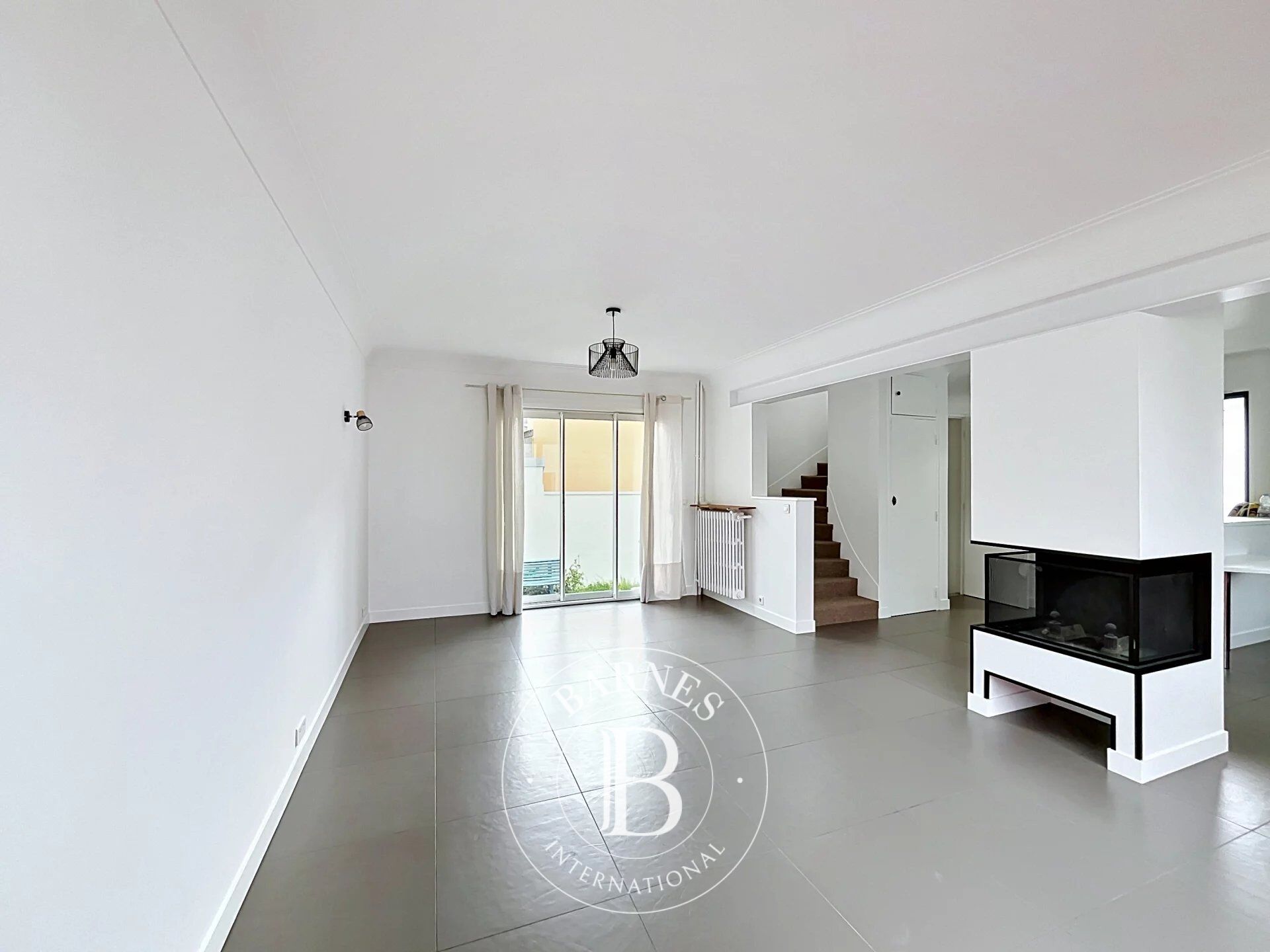 Le service location de la Maison BARNES vous propose ce bien : - picture 3