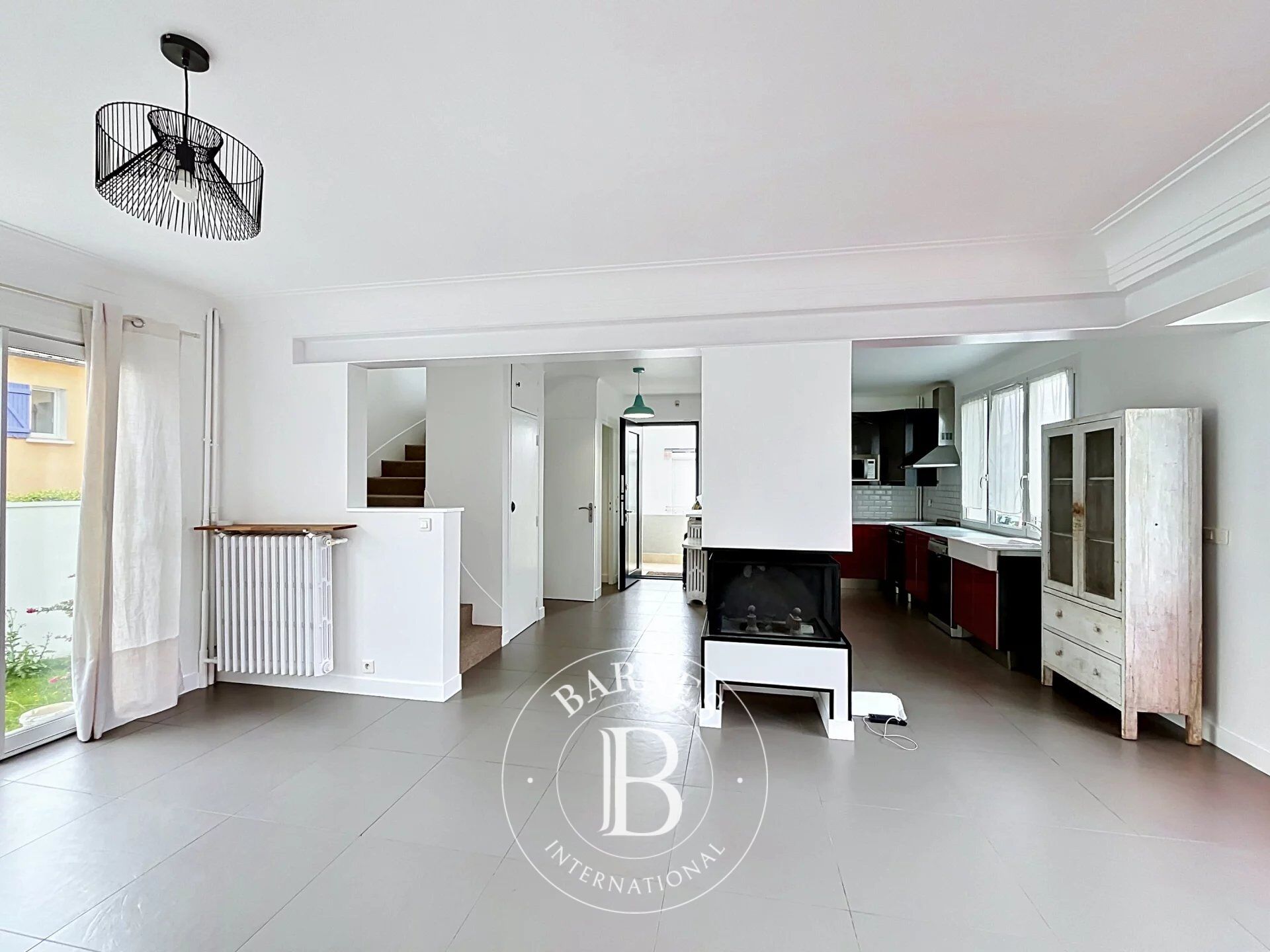 Le service location de la Maison BARNES vous propose ce bien : - picture 1