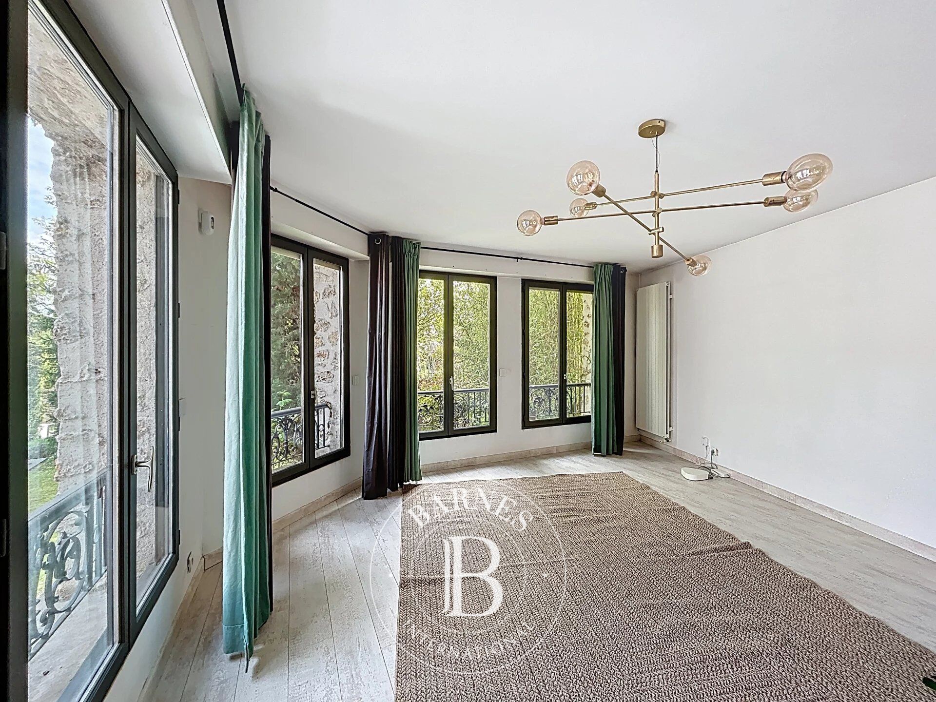 Le service location de la Maison BARNES vous propose ce bien : - picture 1