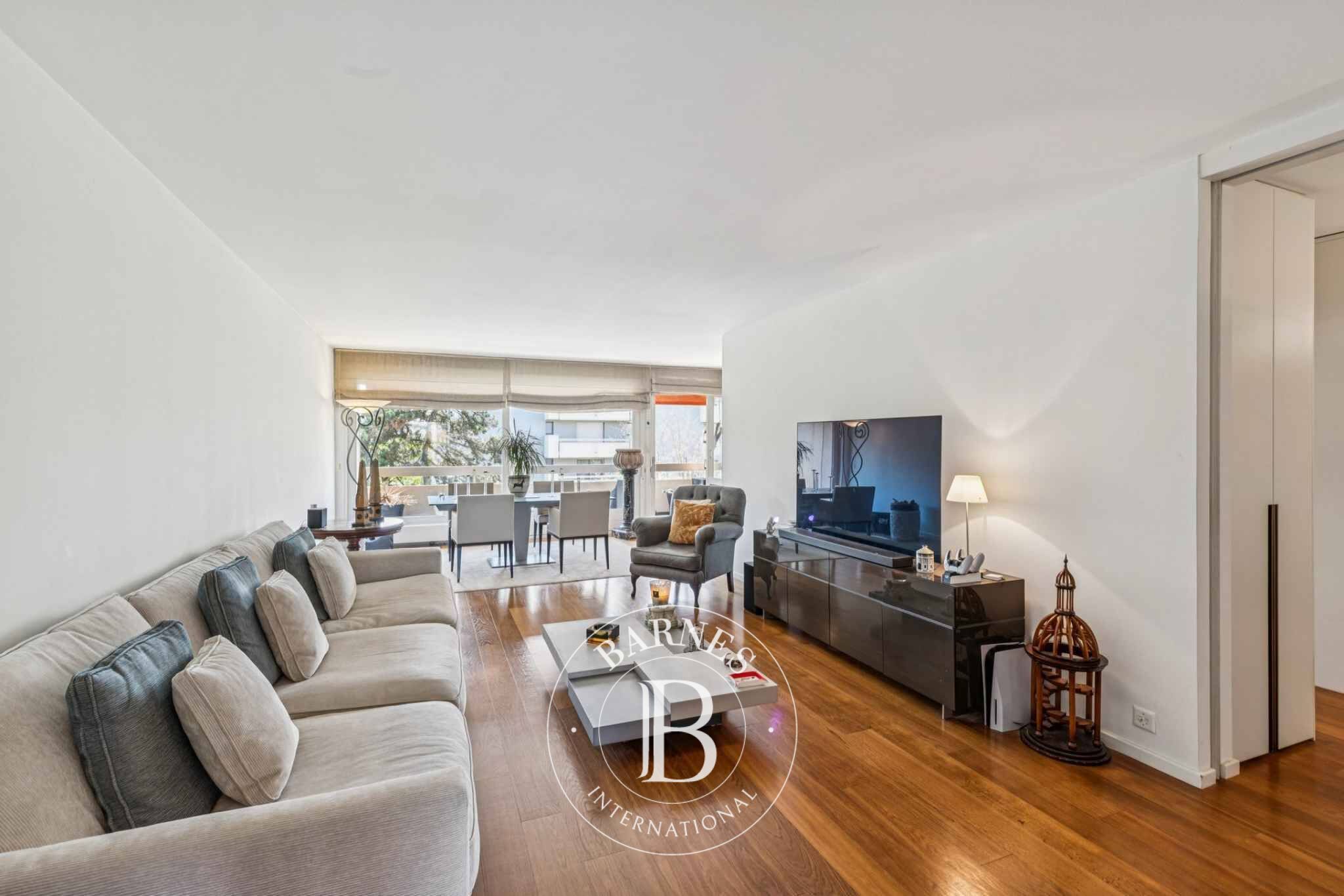 Apartment Champel - picture 2