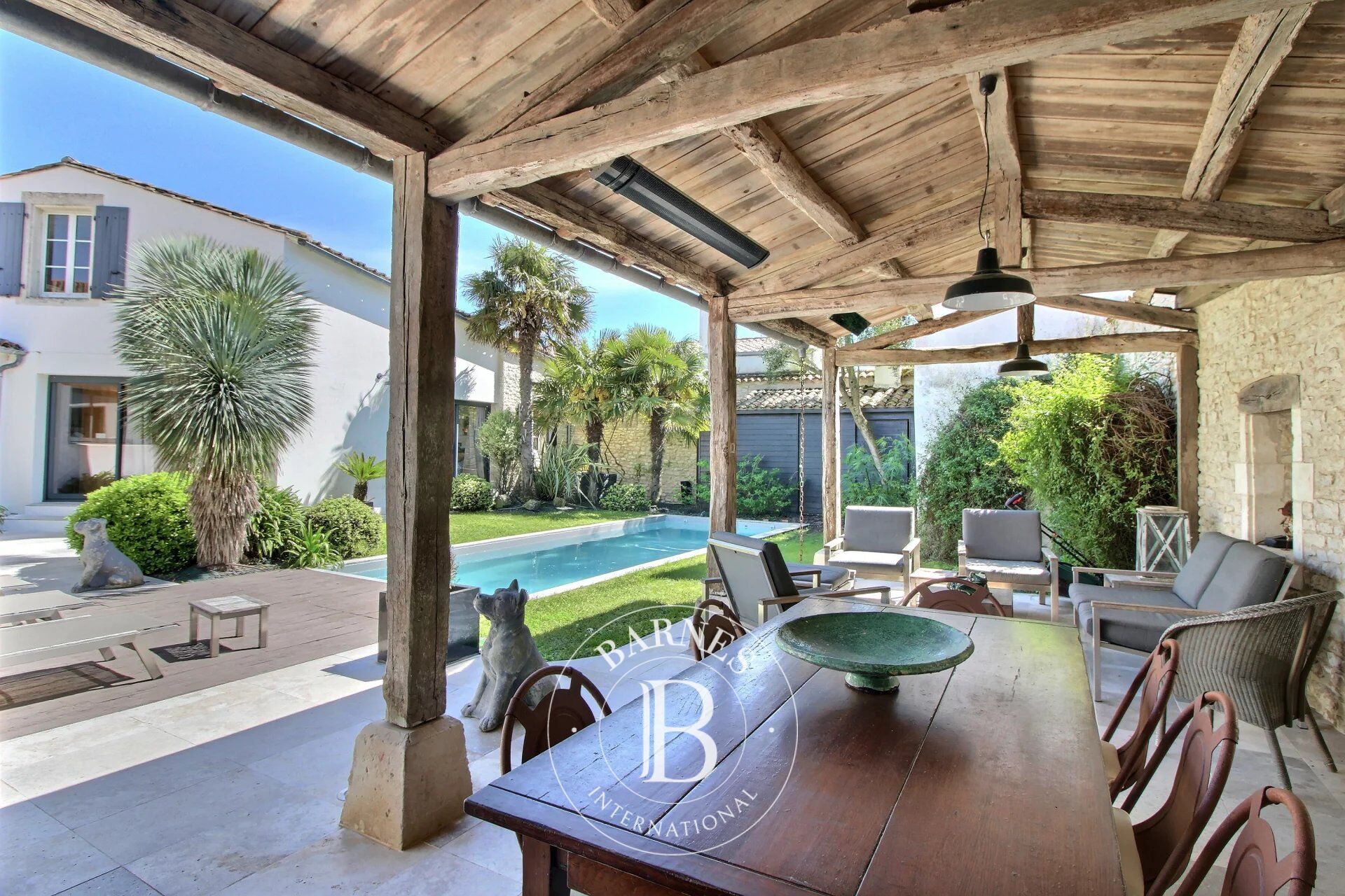 EXCLUSIVITÉ - LE BOIS PLAGE EN RÉ - Maison à vendre dans le coeur du village - piscine - picture 1