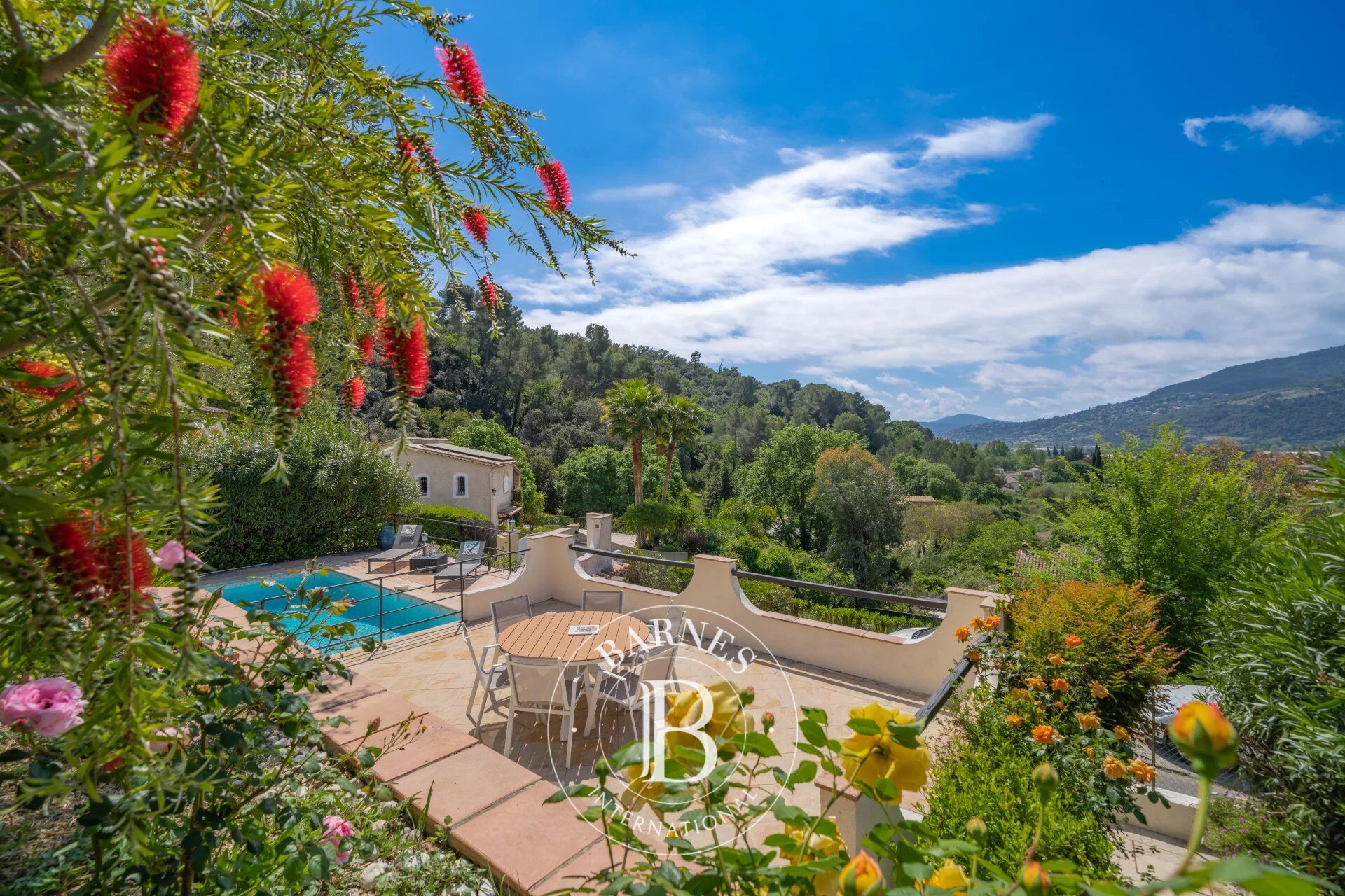 LA ROQUETTE SUR SIAGNE - VILLA FAMILIALE - VUE PANORAMIQUE - picture 1