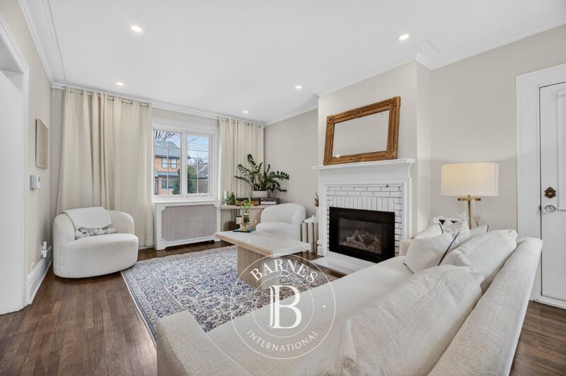 For Sale House | Hampstead - picture 2