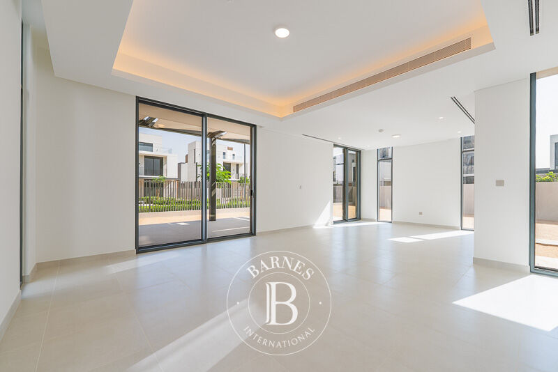 4 Bedroom Villa to rent in Arabian Ranches 3 - picture 2