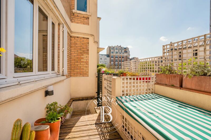 À vendre Appartement | Paris 18ème - picture 2