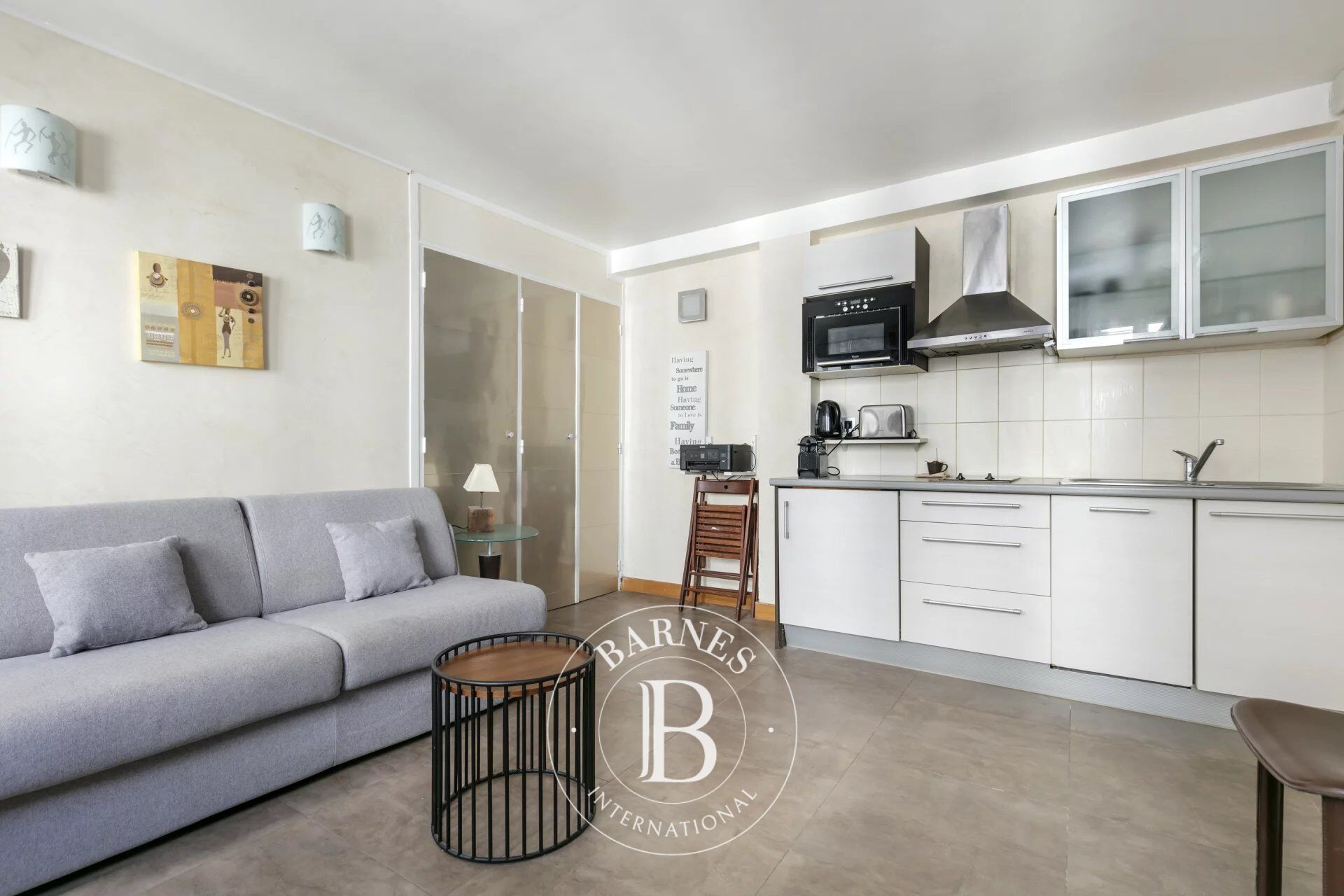 PARIS 8 – MADELEINE – One-bedroom apartment – Quiet - picture 2