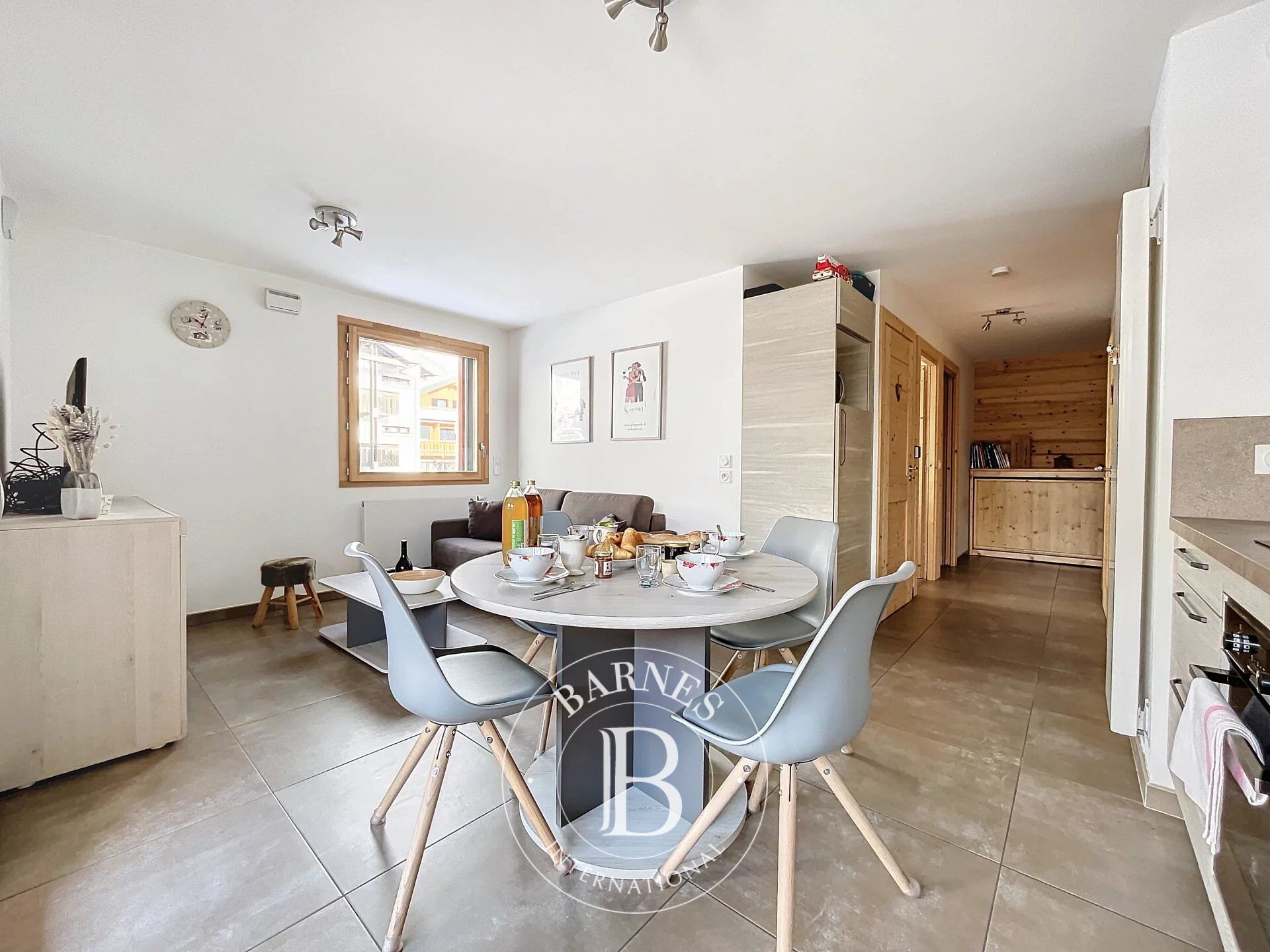 Les Gets - Center  - 46 sqm - West facing - Garage and private cellar Garage et cave - picture 2